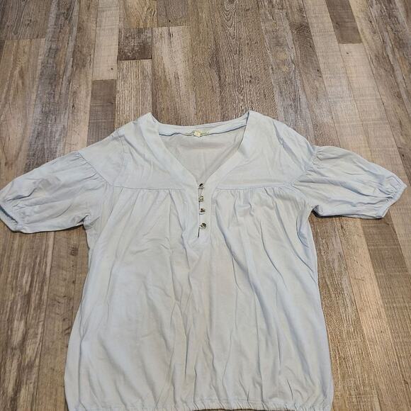 𝅺Gianni Bini small womens light blue v-neck partial button down blouse - Picture 1 of 9